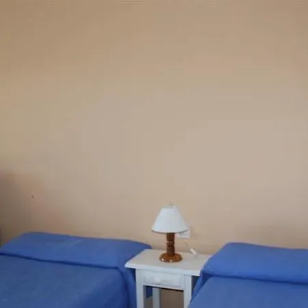 شقة Tropicana