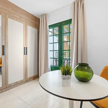 Apartment Apartamentos Tropicana Puerto del Carmen (Lanzarote)