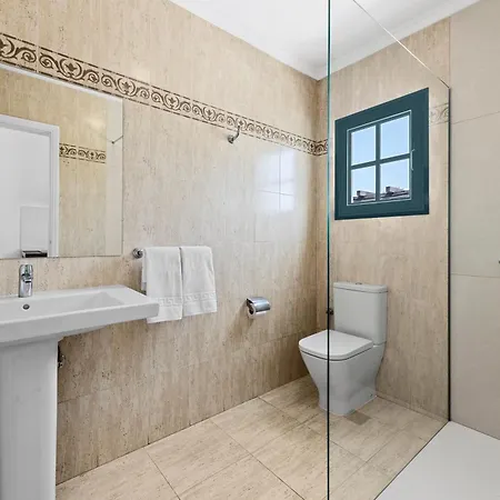 Apartamentos Tropicana Apartment Puerto del Carmen (Lanzarote)