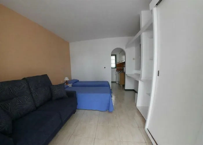Apartamentos Tropicana *