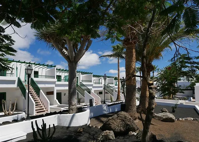 Apartamentos Tropicana